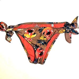 Shade and Shore Bottom Swimming Wear Size M